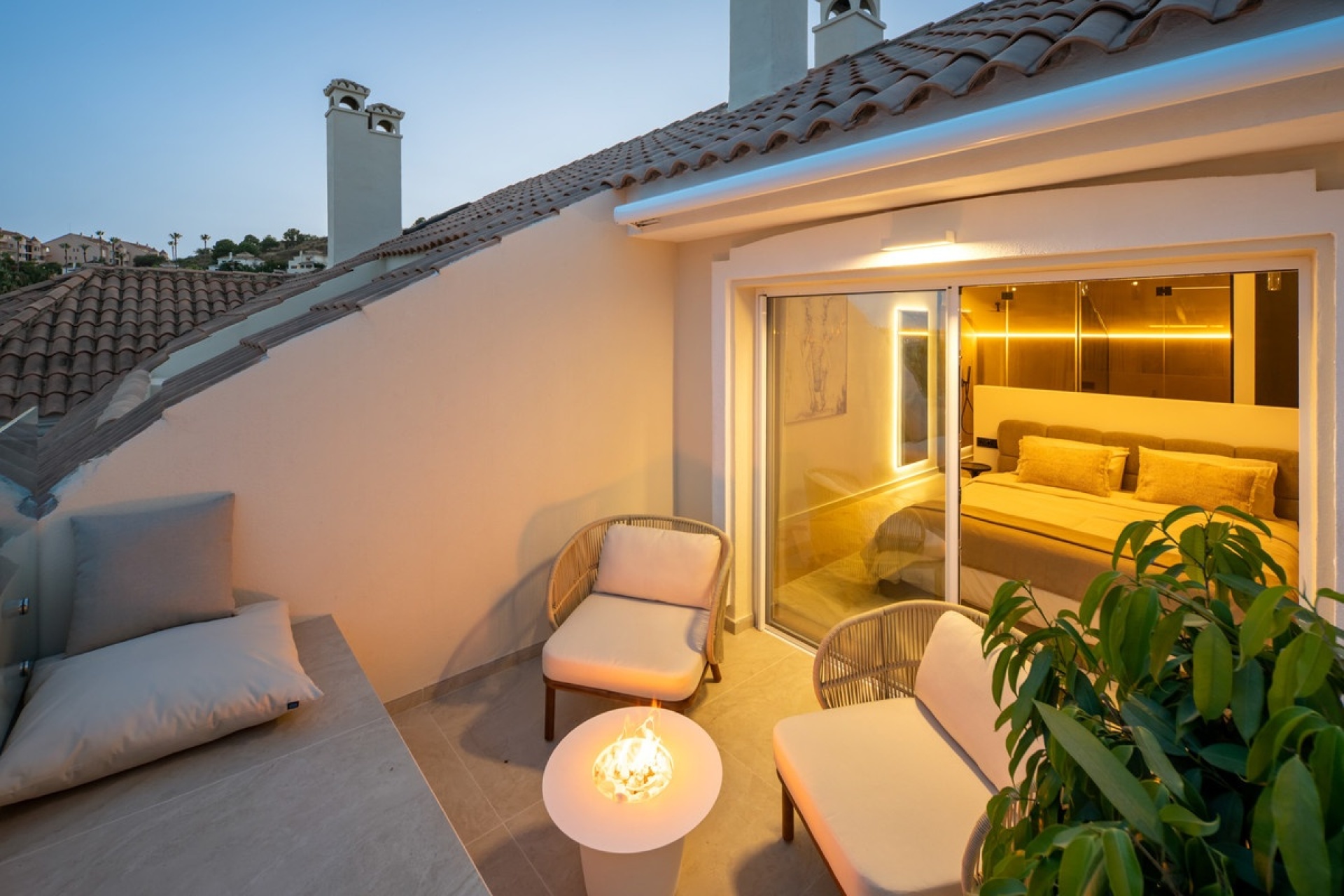Resale - apartment - Marbella - Nueva Andalucía