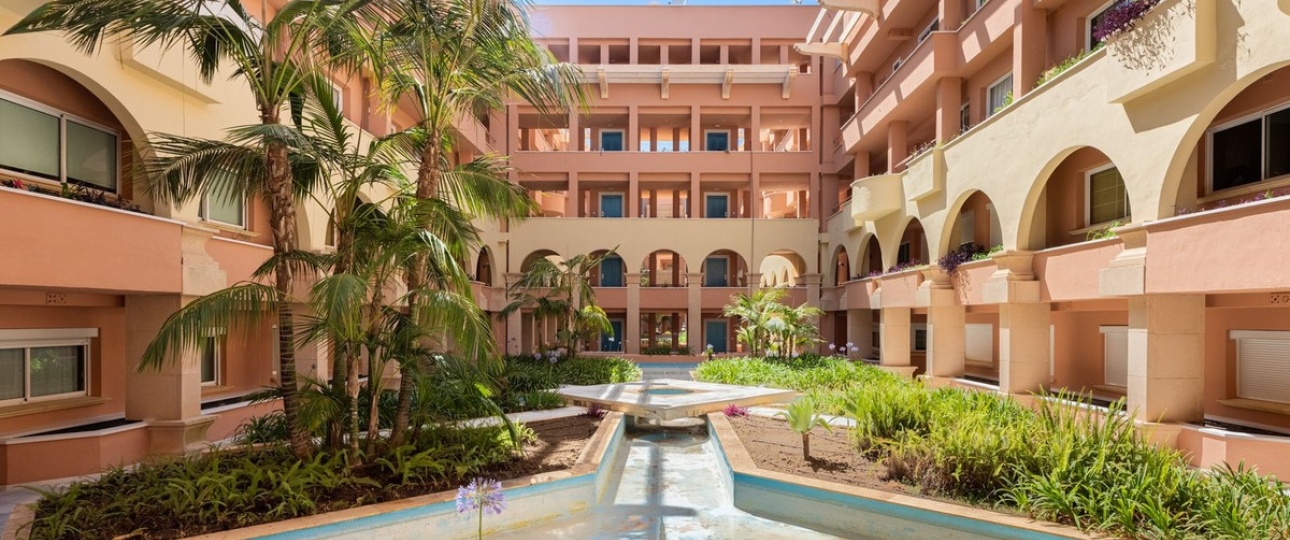 Resale - apartment - Marbella - Nueva Andalucía