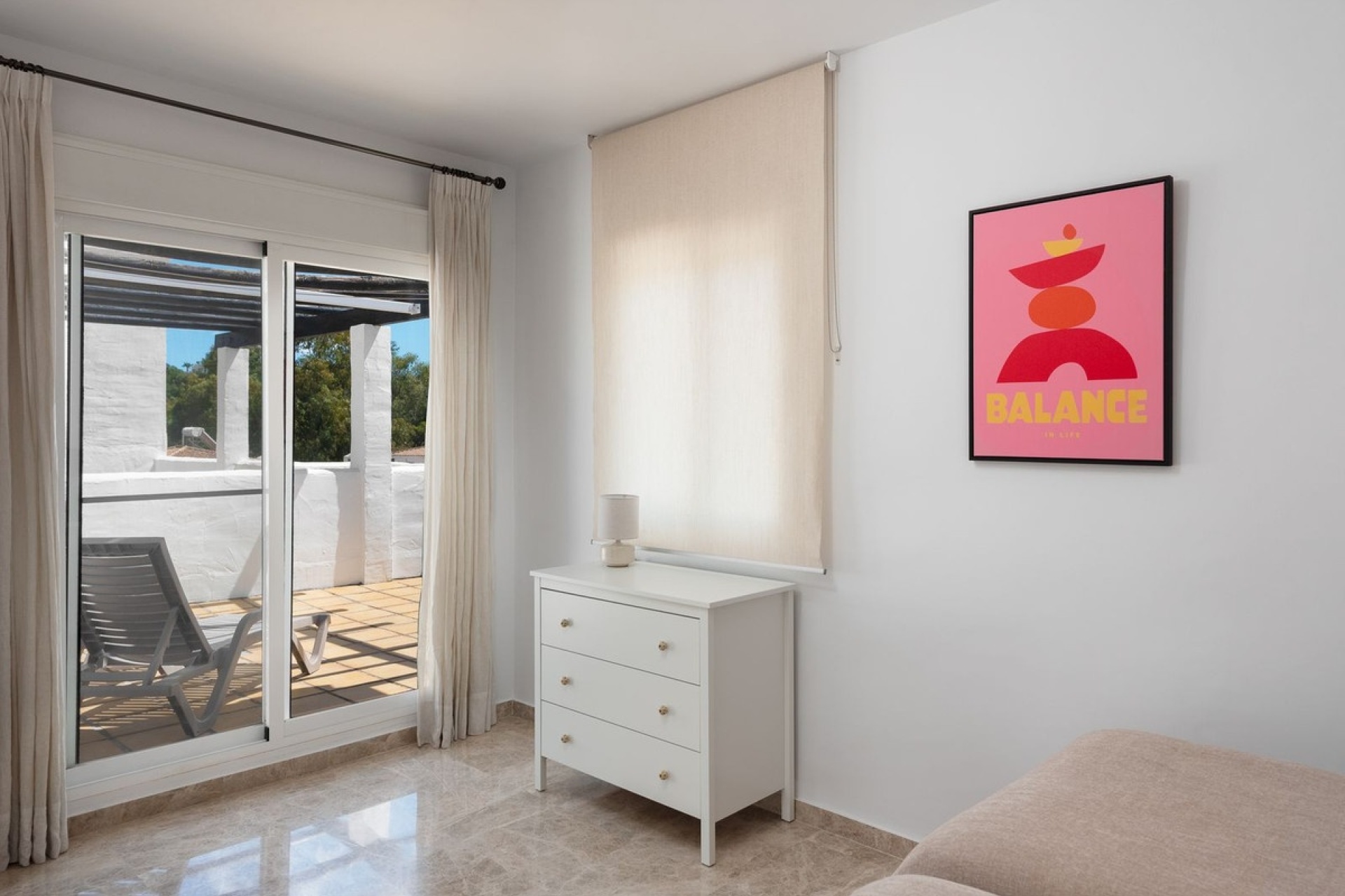 Resale - apartment - Marbella - Nueva Andalucía