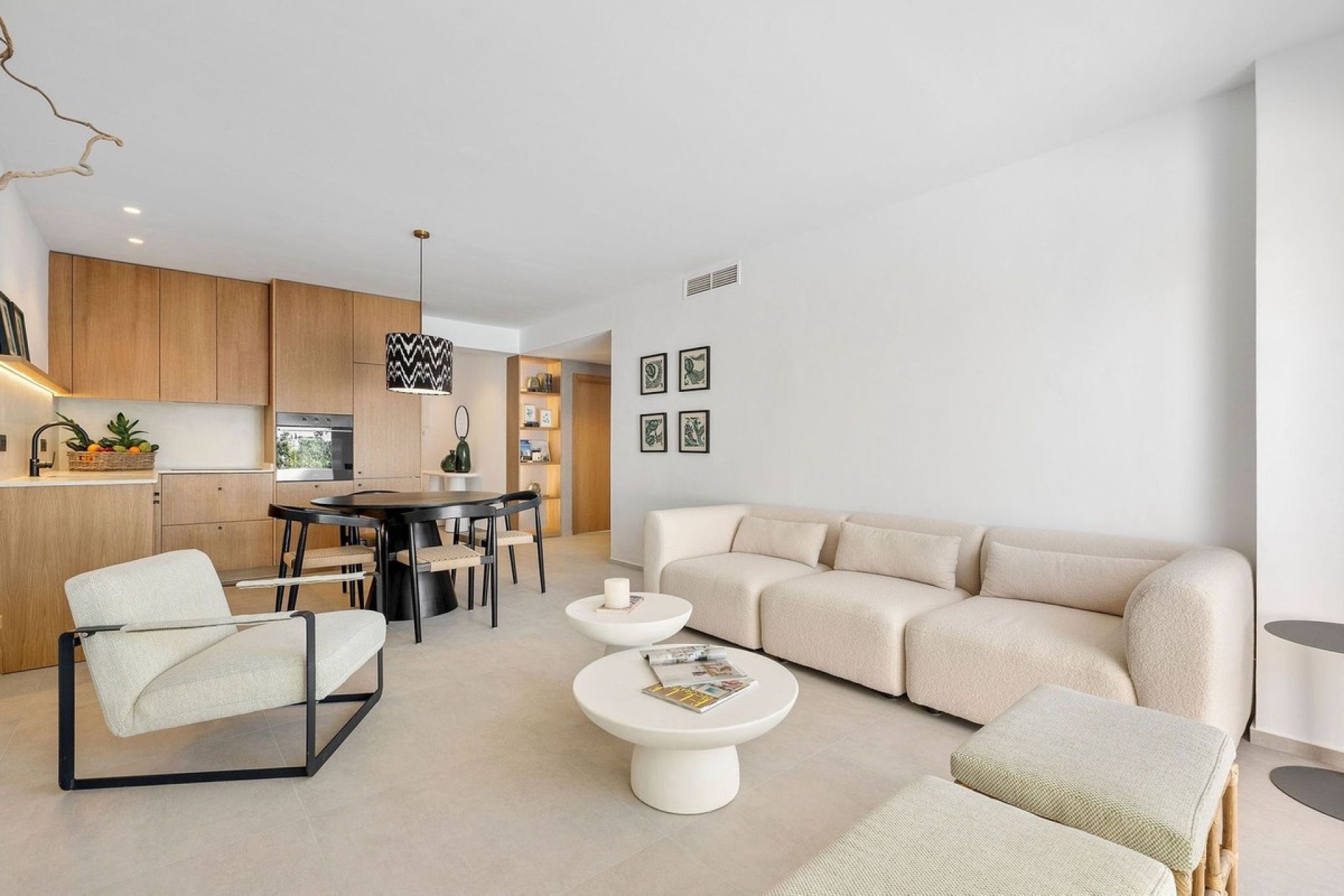 Resale - apartment - Marbella - Nueva Andalucía