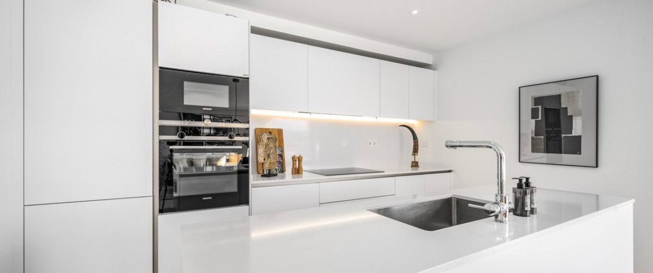 Resale - apartment - Marbella - Nueva Andalucía