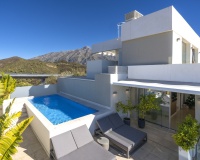 Resale - apartment - Marbella - Nueva Andalucía
