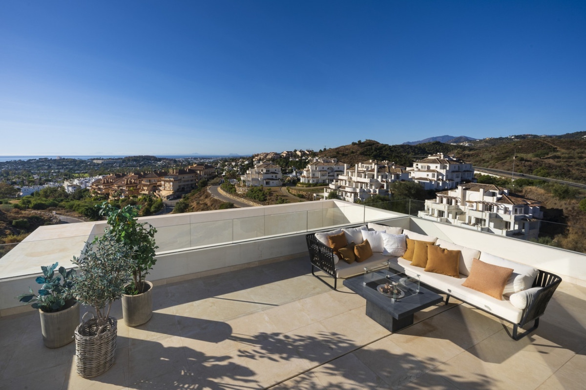 Resale - apartment - Marbella - Nueva Andalucía