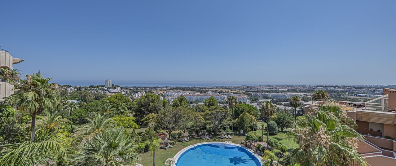 Resale - apartment - Marbella - Nueva Andalucía