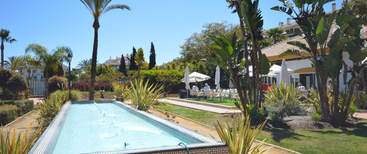 Resale - apartment - Marbella - Nueva Andalucía