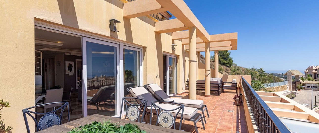 Resale - apartment - Marbella - Nueva Andalucía