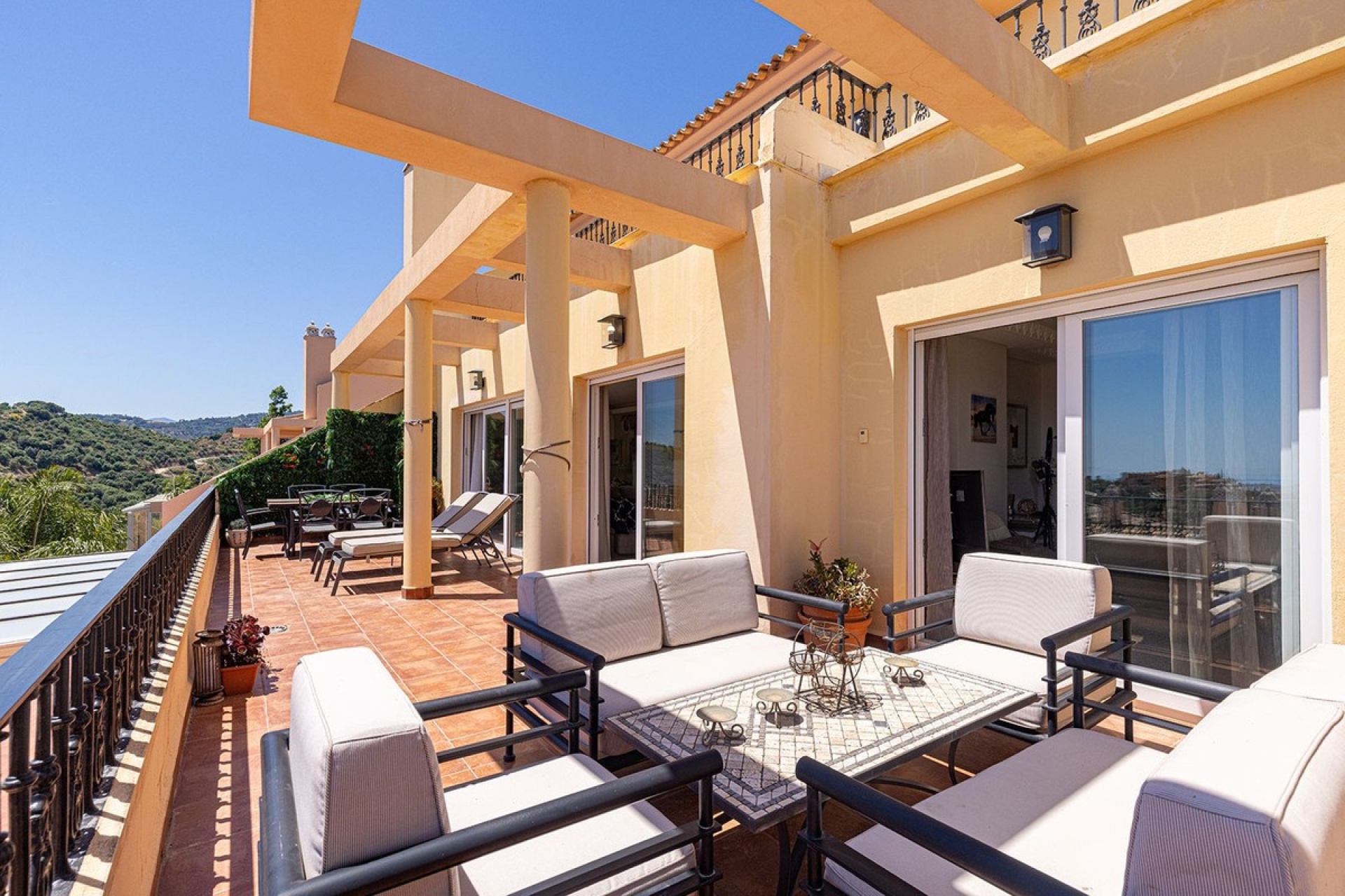 Resale - apartment - Marbella - Nueva Andalucía