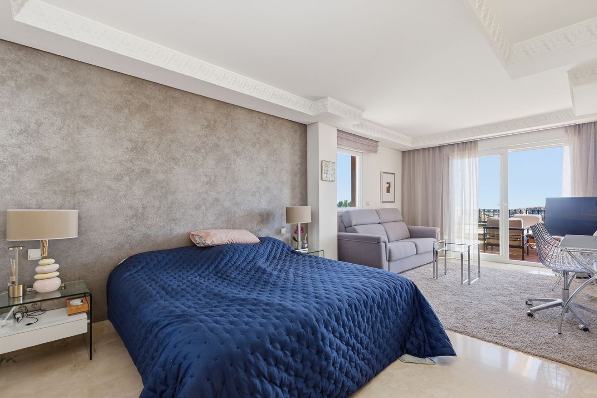 Resale - apartment - Marbella - Nueva Andalucía