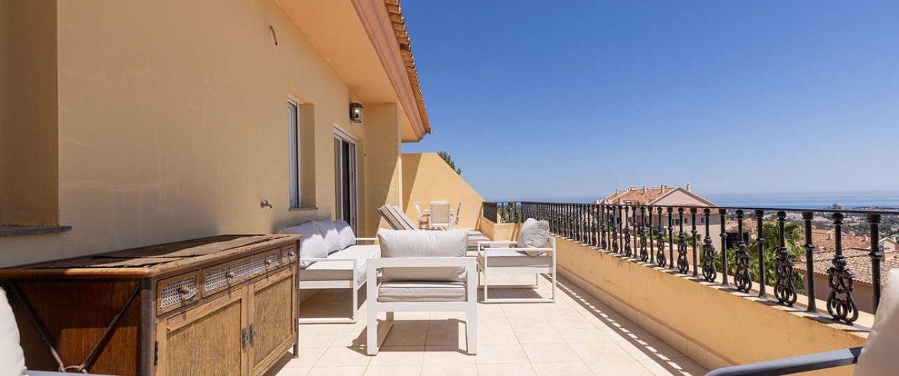 Resale - apartment - Marbella - Nueva Andalucía