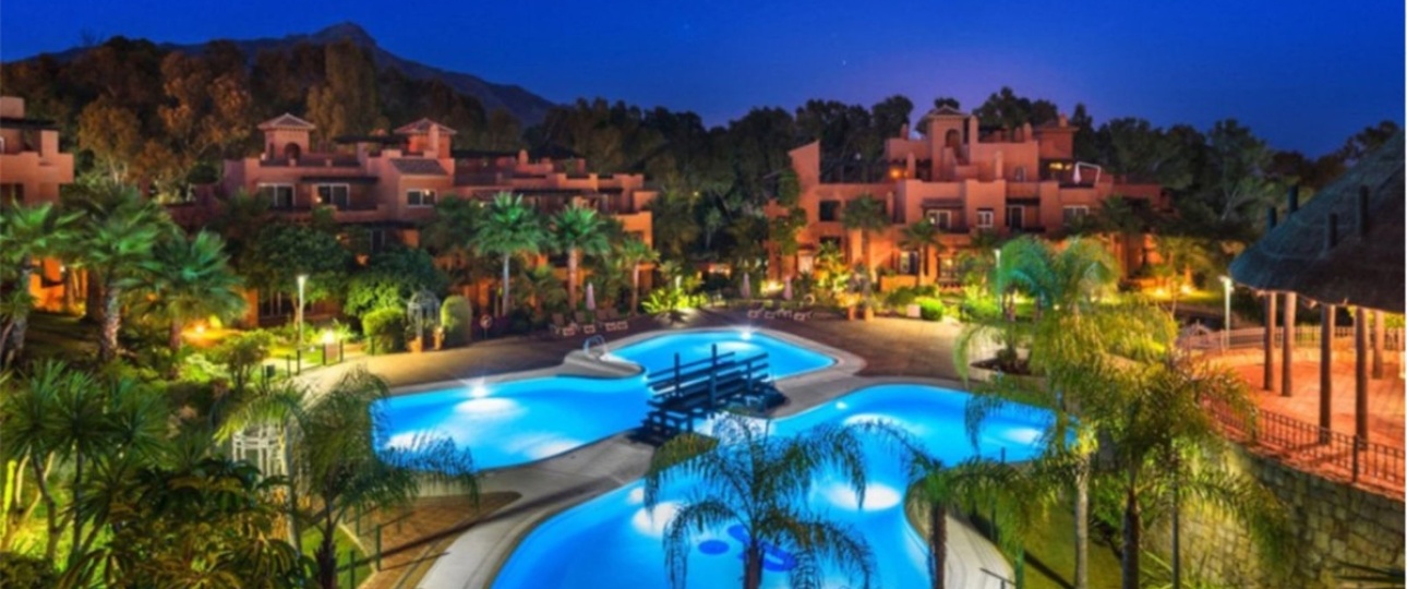 Resale - apartment - Marbella - Nueva Andalucía