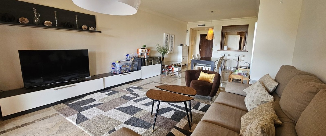 Resale - apartment - Marbella - Nueva Andalucía