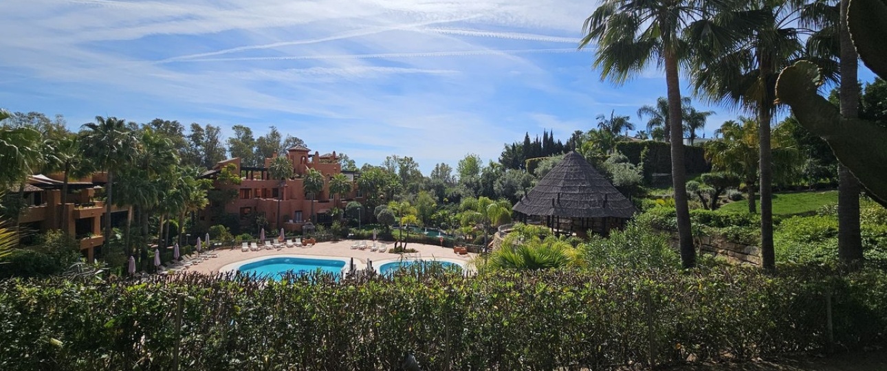 Resale - apartment - Marbella - Nueva Andalucía