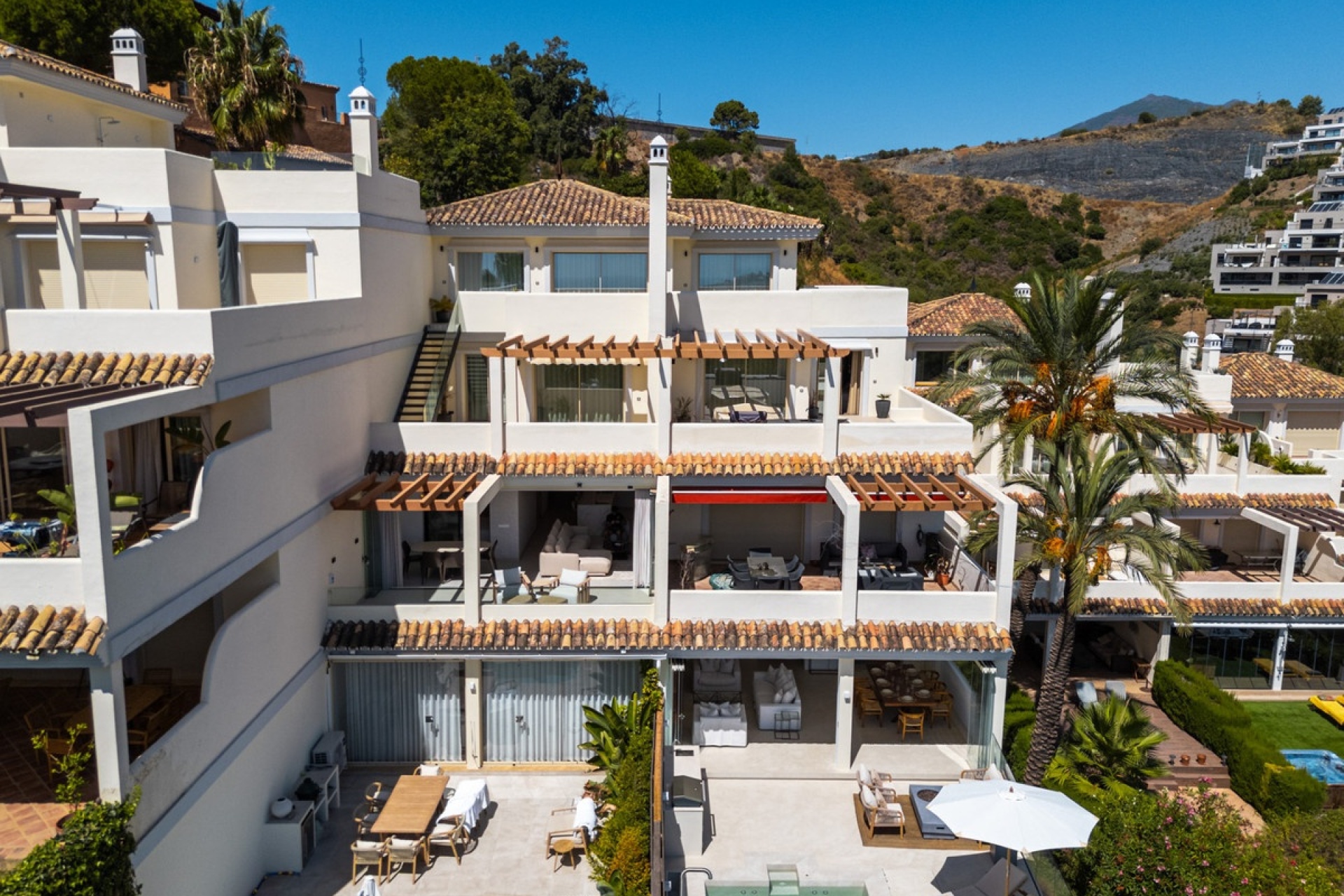 Resale - apartment - Marbella - Nueva Andalucía