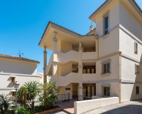 Resale - apartment - Marbella - Nueva Andalucía