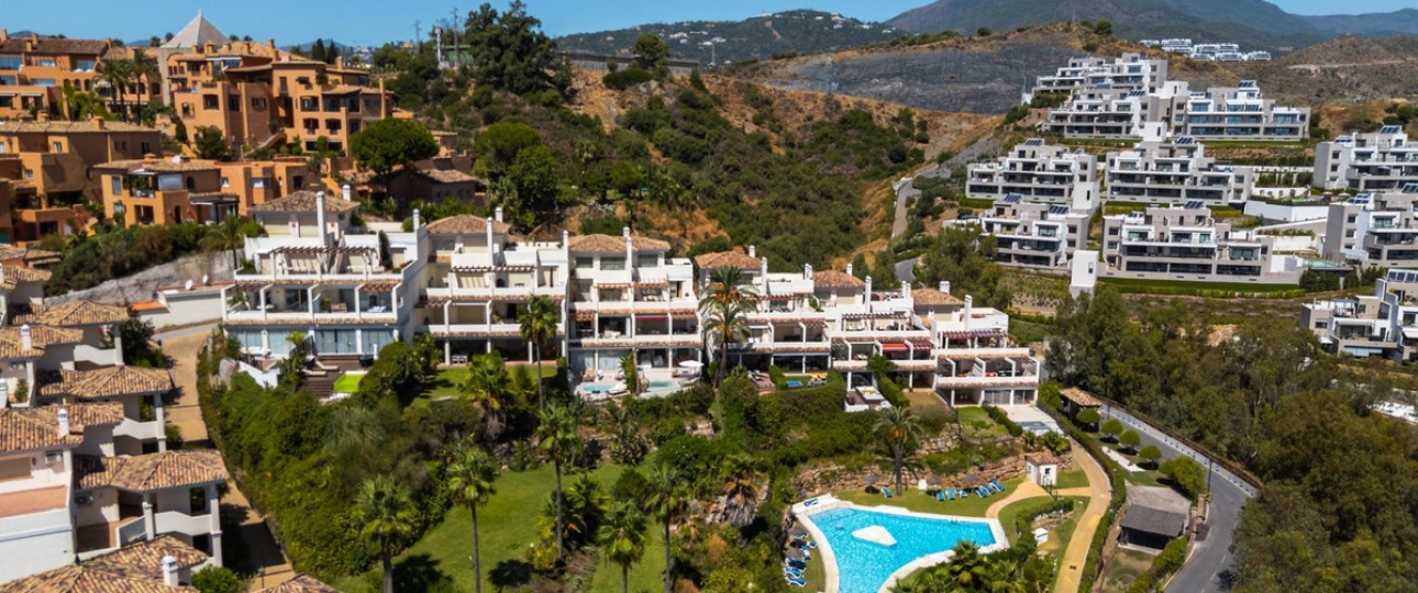 Resale - apartment - Marbella - Nueva Andalucía