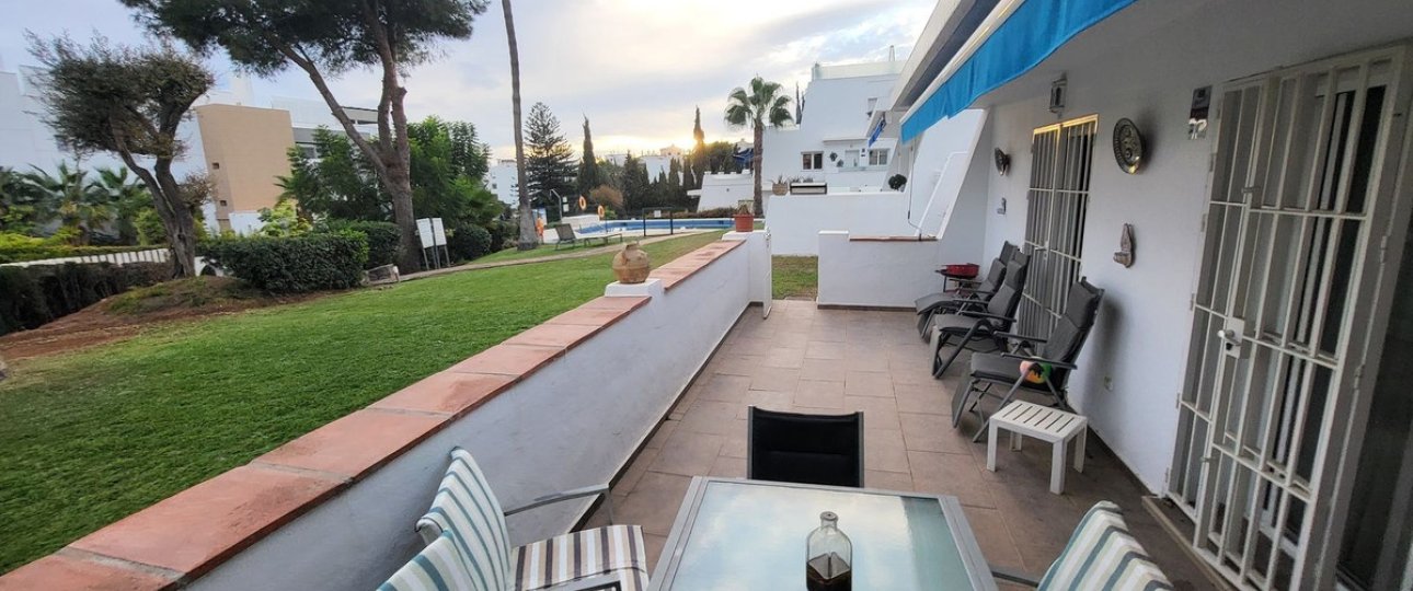 Resale - apartment - Marbella - Nueva Andalucía