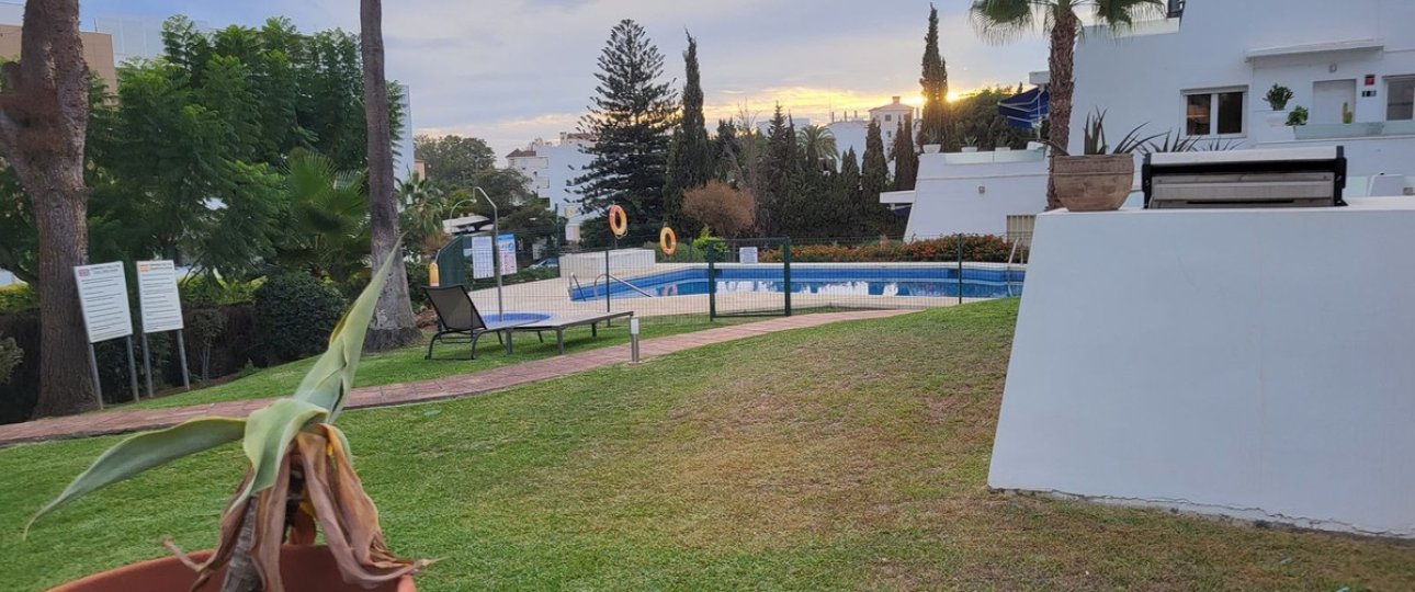 Resale - apartment - Marbella - Nueva Andalucía