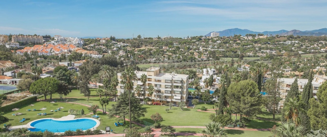 Resale - apartment - Marbella - Nueva Andalucía
