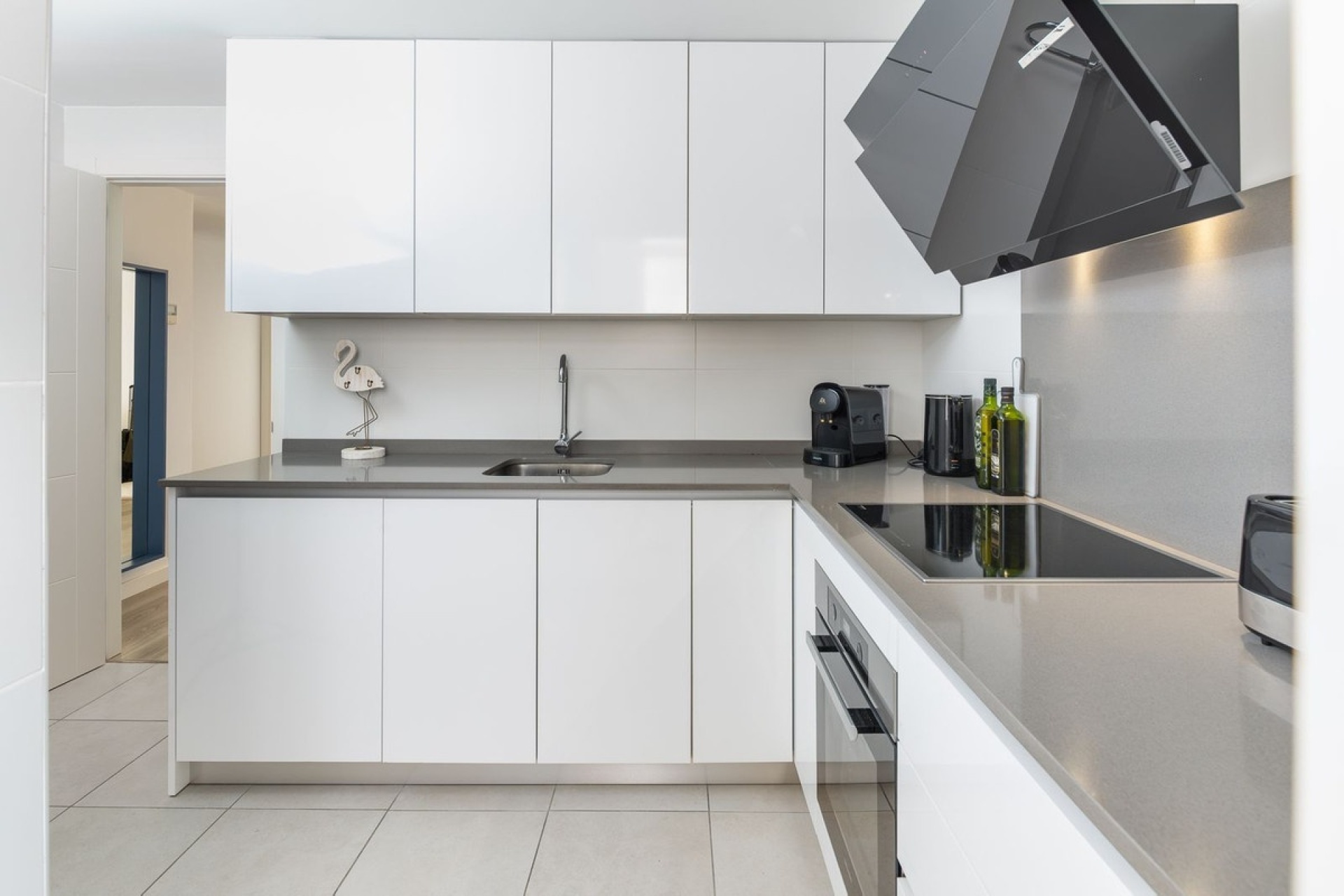 Resale - apartment - Marbella - Nueva Andalucía