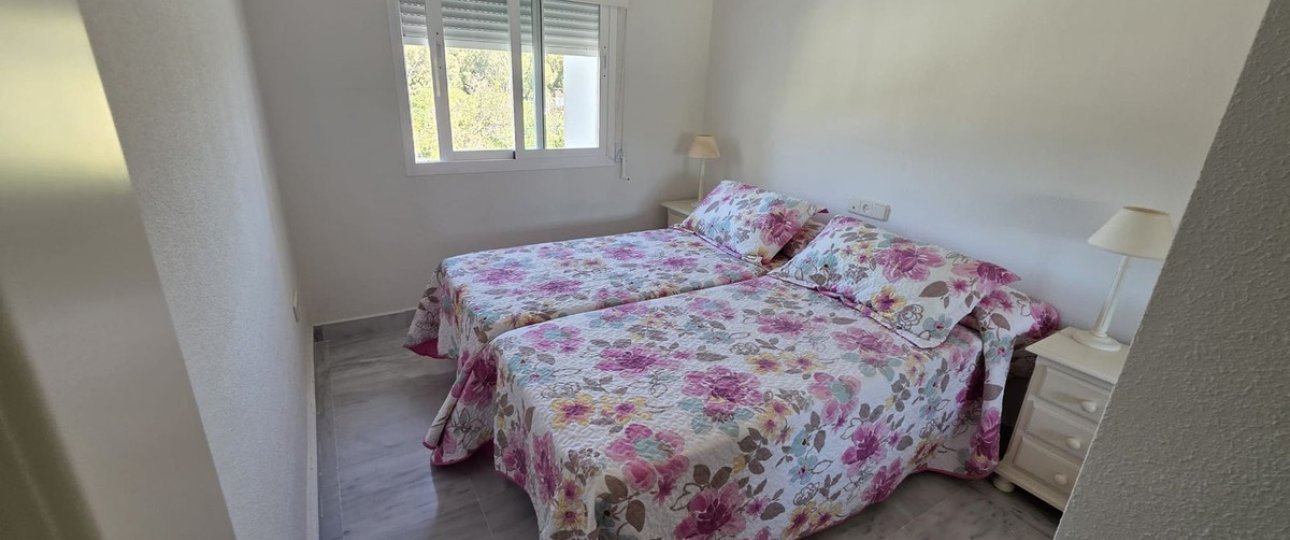 Resale - apartment - Marbella - Nueva Andalucía