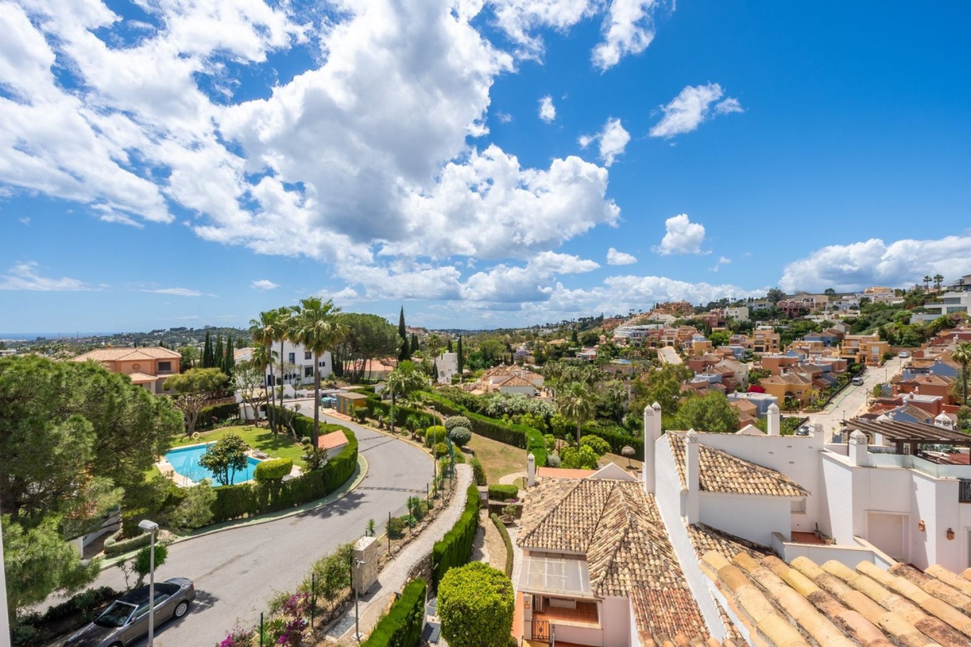 Resale - apartment - Marbella - Nueva Andalucía