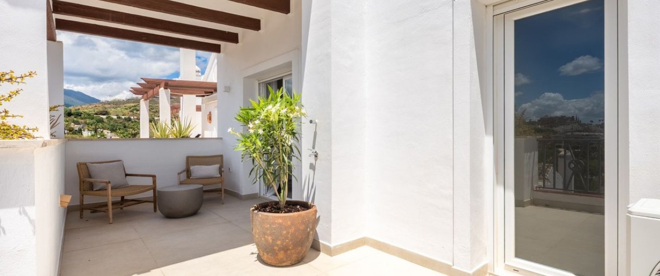 Resale - apartment - Marbella - Nueva Andalucía