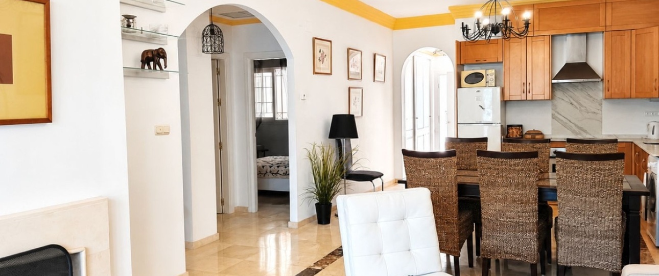 Resale - apartment - Marbella - Nueva Andalucía