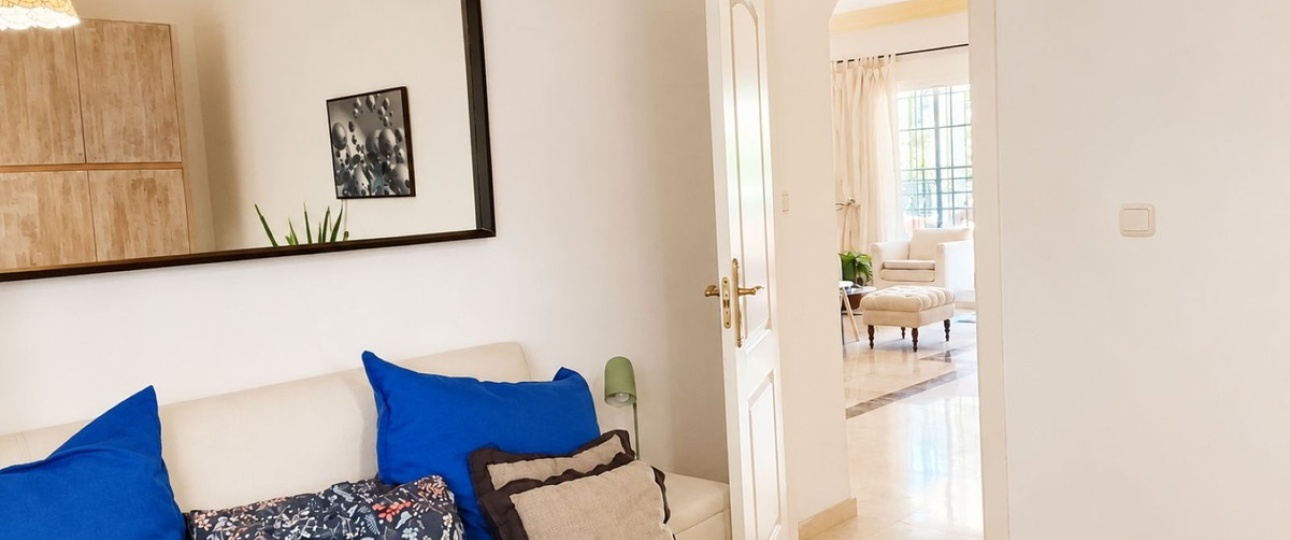 Resale - apartment - Marbella - Nueva Andalucía