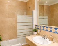 Resale - apartment - Marbella - Nueva Andalucía
