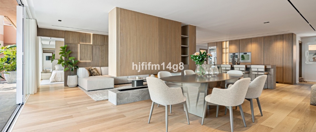 Resale - apartment - Marbella - Nueva Andalucía