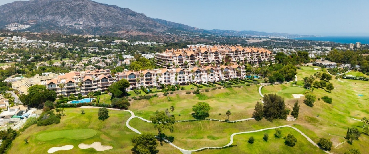 Resale - apartment - Marbella - Nueva Andalucía