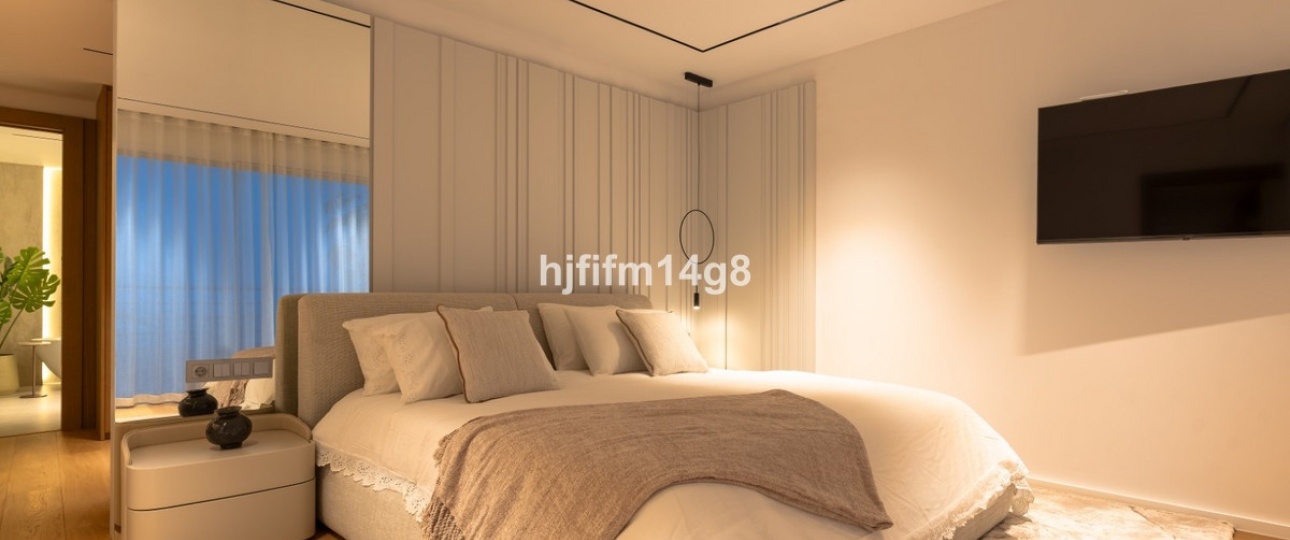 Resale - apartment - Marbella - Nueva Andalucía