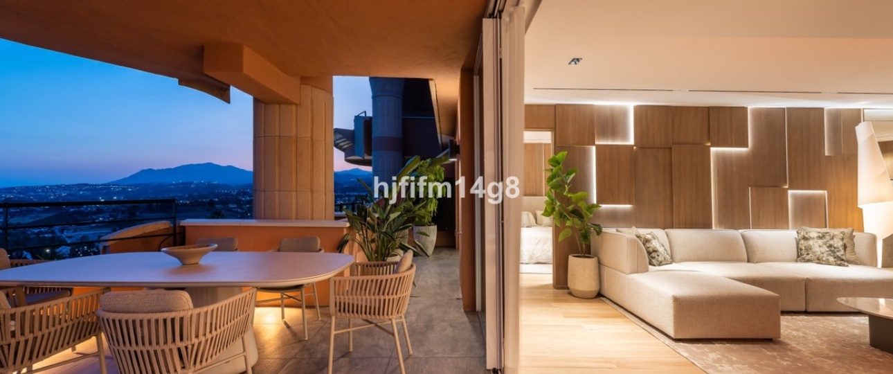 Resale - apartment - Marbella - Nueva Andalucía