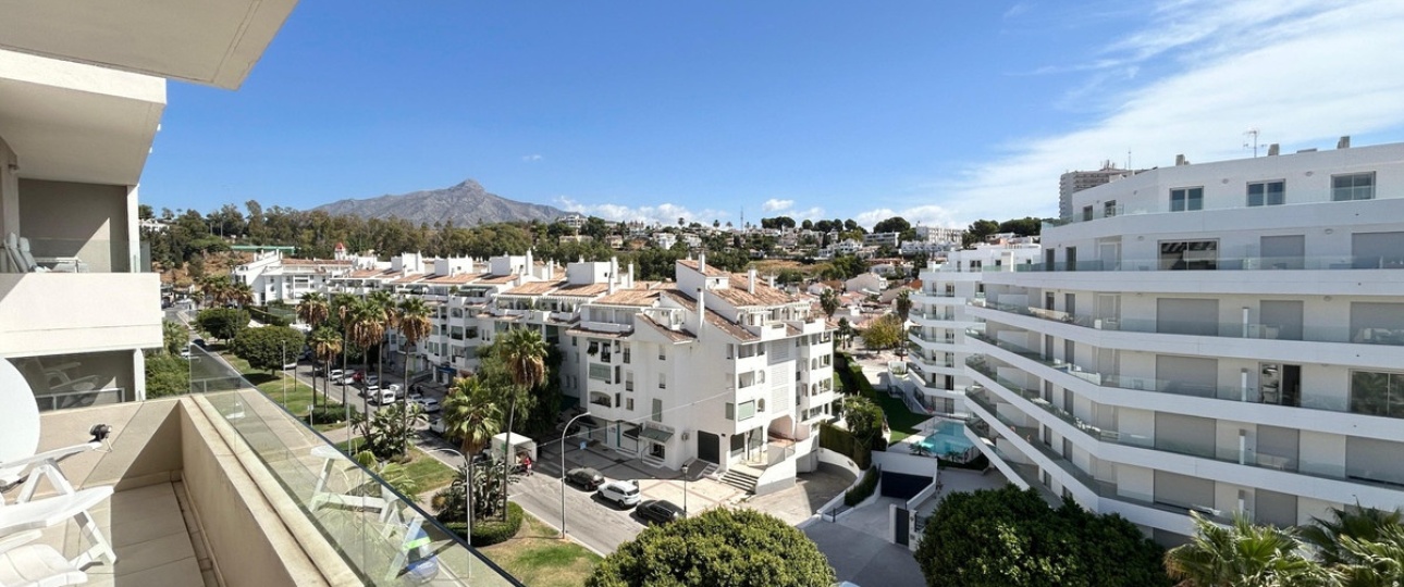 Resale - apartment - Marbella - Nueva Andalucía