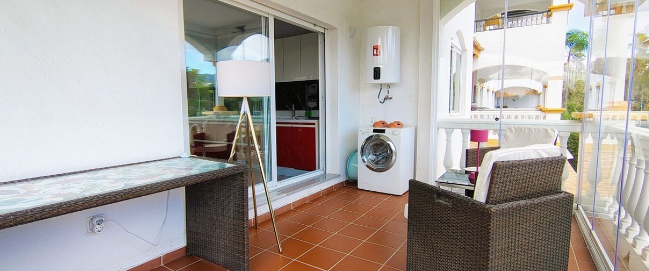 Resale - apartment - Marbella - Nueva Andalucía