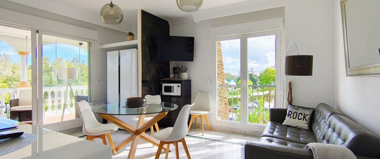 Resale - apartment - Marbella - Nueva Andalucía