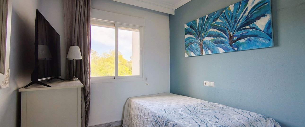 Resale - apartment - Marbella - Nueva Andalucía