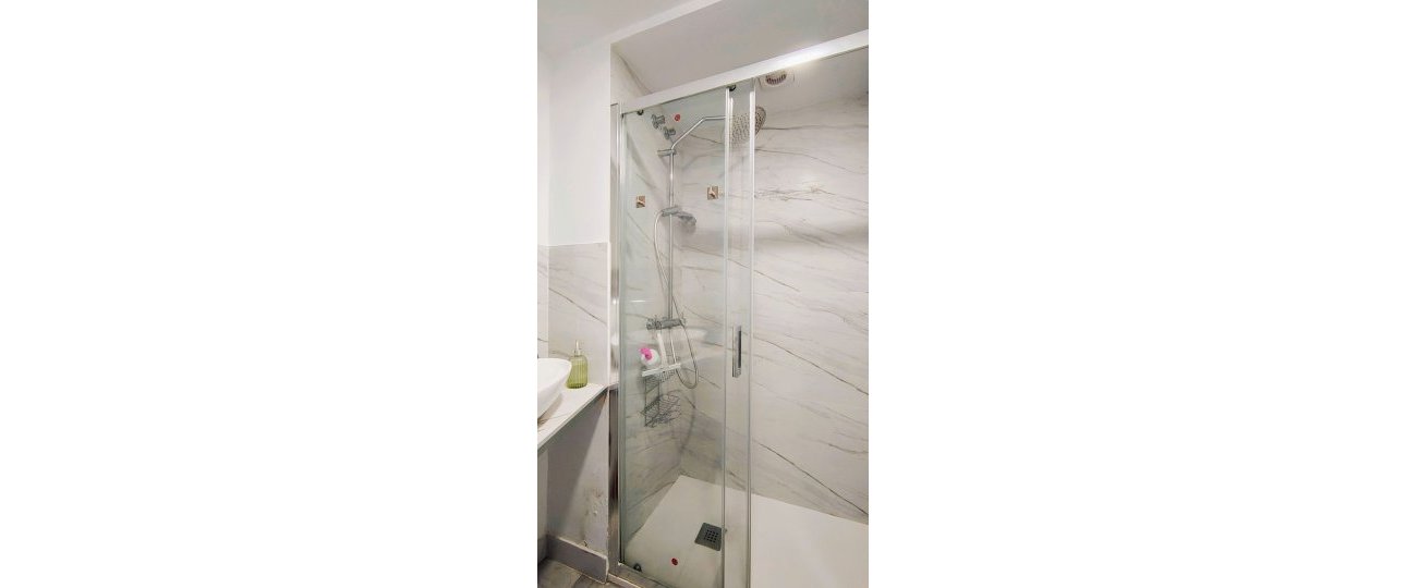Resale - apartment - Marbella - Nueva Andalucía