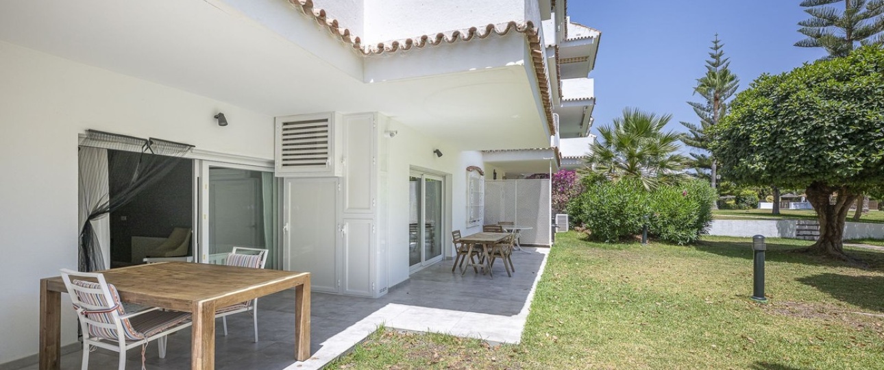 Resale - apartment - Marbella - Nueva Andalucía