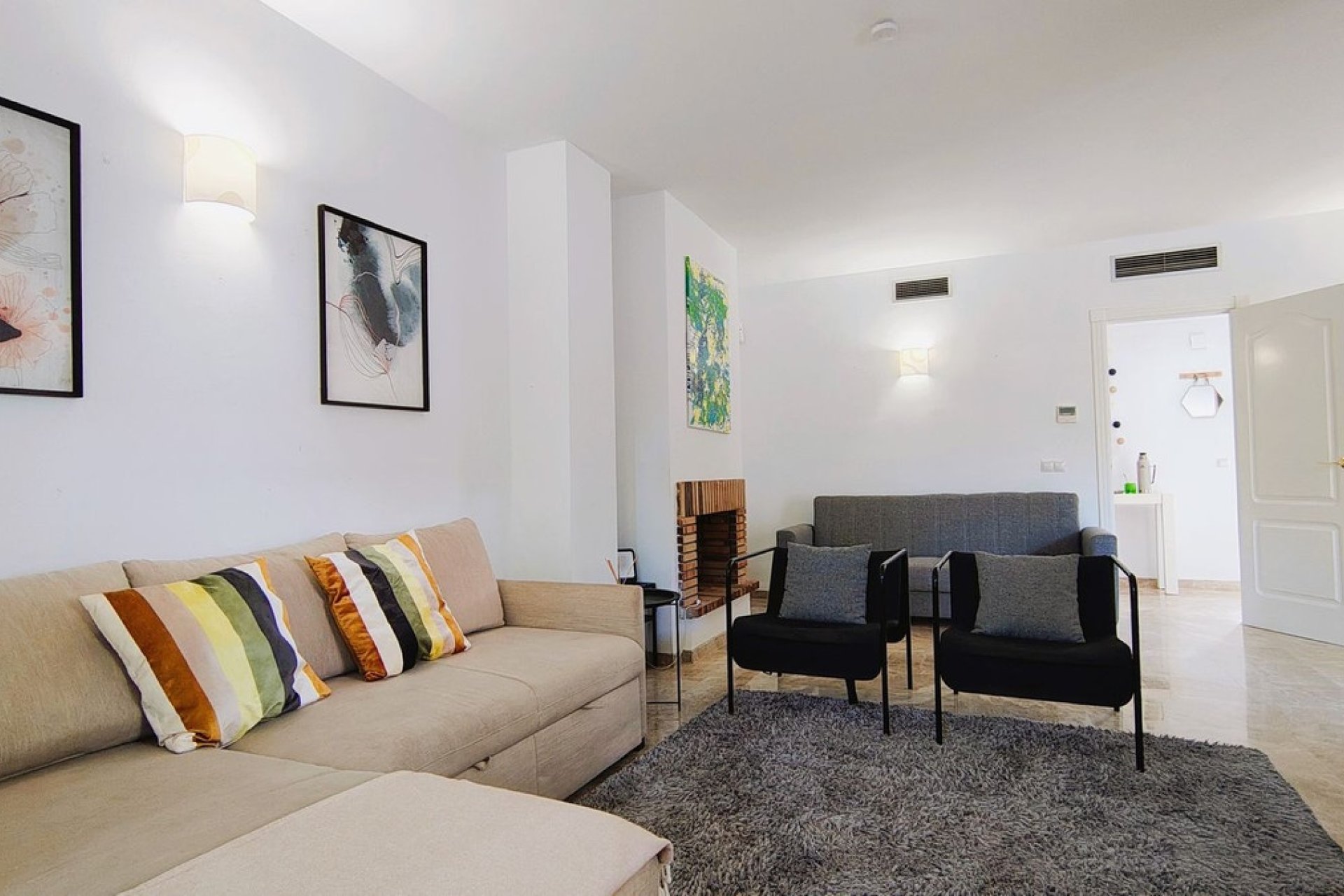 Resale - apartment - Marbella - Nueva Andalucía