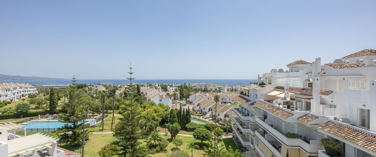 Resale - apartment - Marbella - Nueva Andalucía