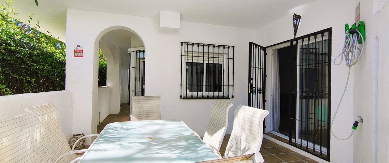 Resale - apartment - Marbella - Nueva Andalucía