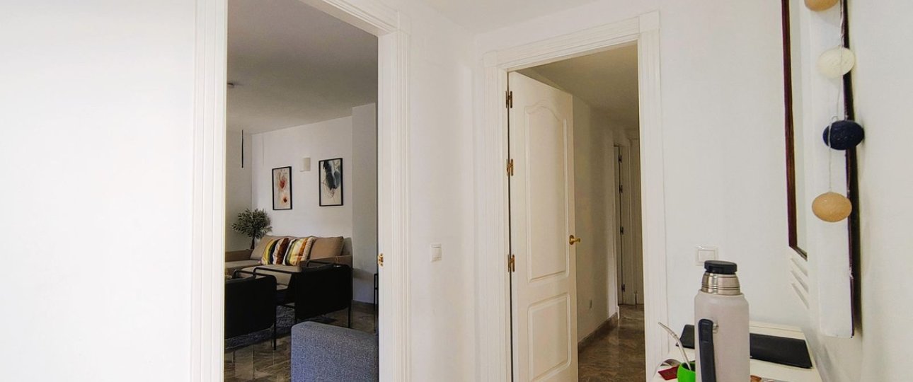 Resale - apartment - Marbella - Nueva Andalucía