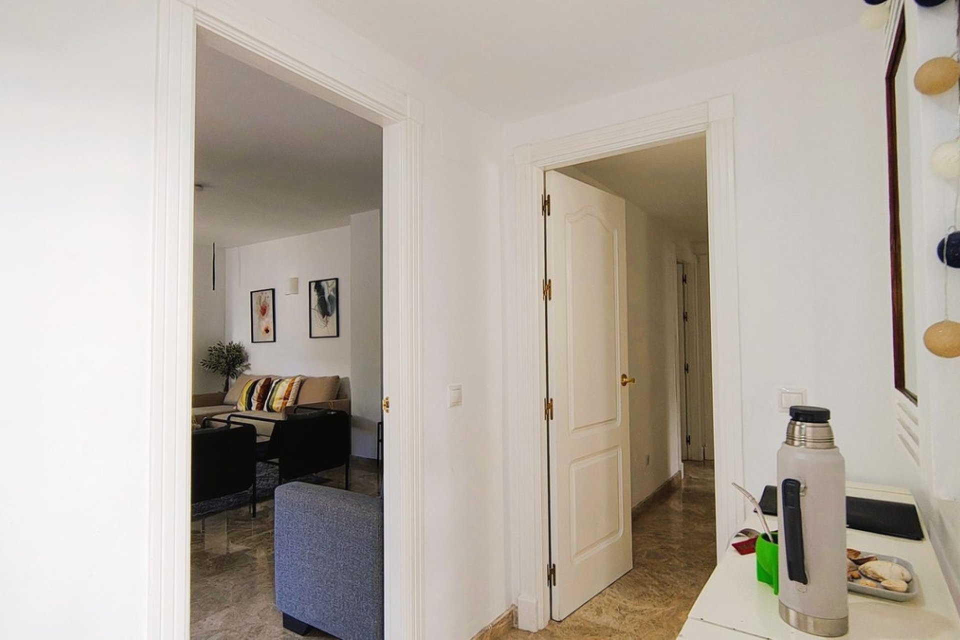 Resale - apartment - Marbella - Nueva Andalucía