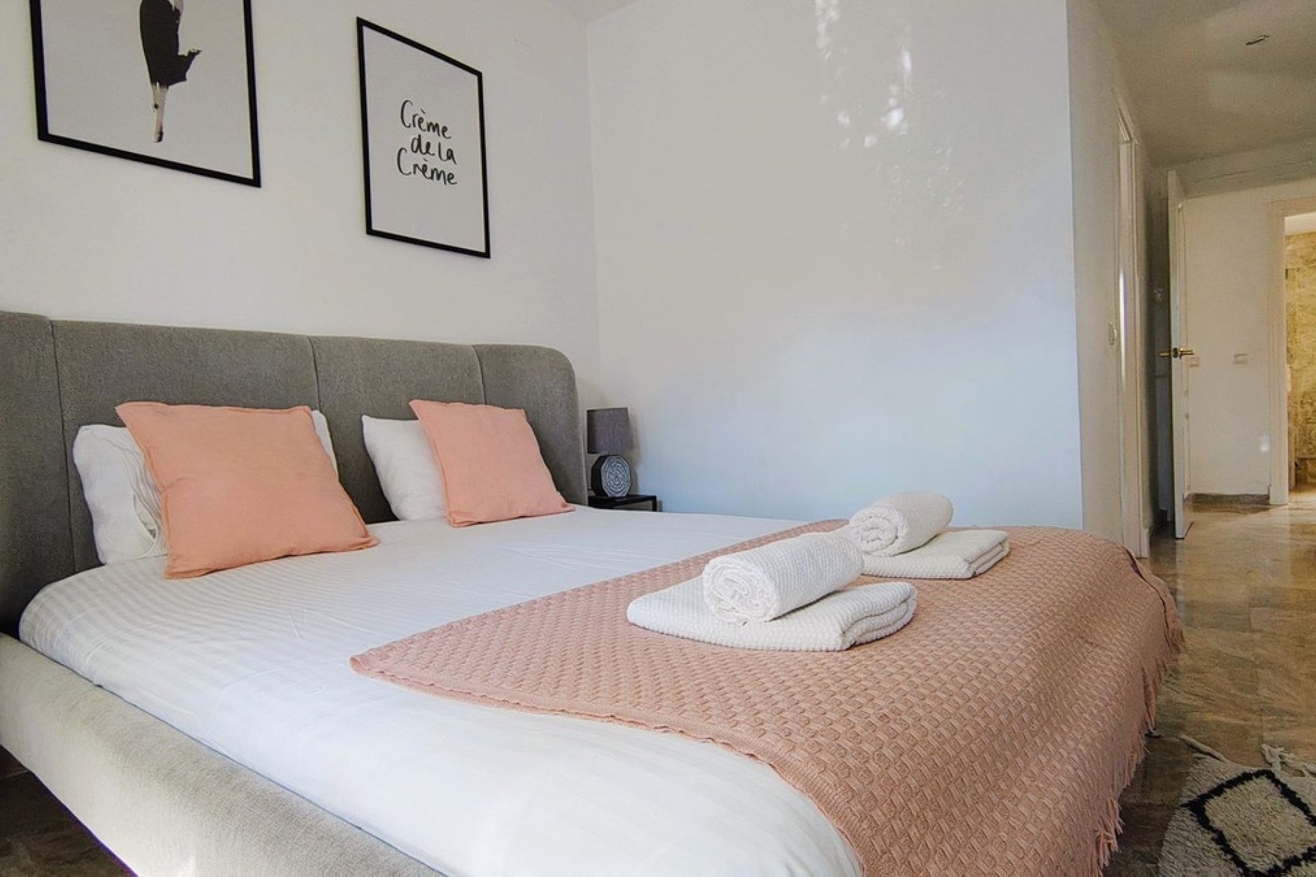 Resale - apartment - Marbella - Nueva Andalucía