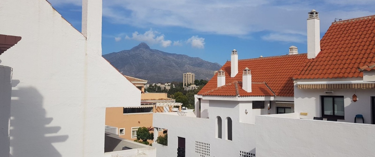 Resale - apartment - Marbella - Nueva Andalucía