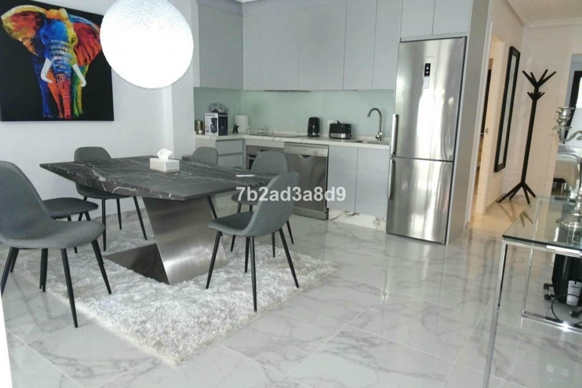 Resale - apartment - Marbella - Nueva Andalucía
