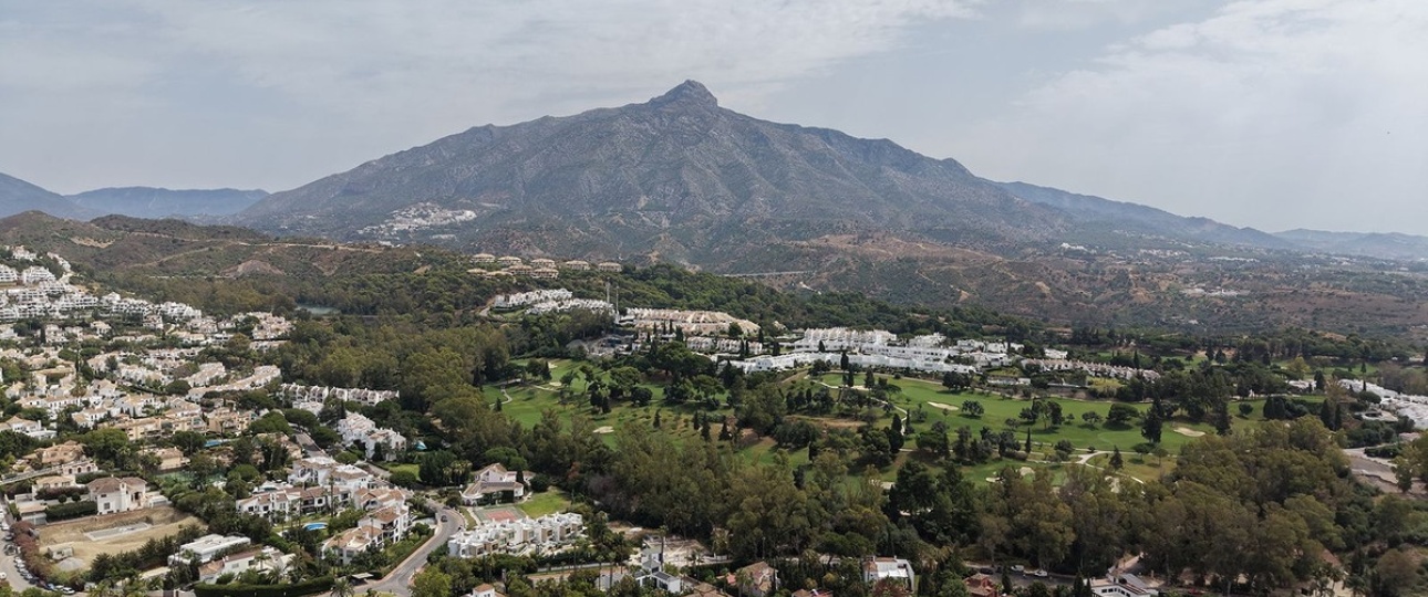 Resale - apartment - Marbella - Nueva Andalucía