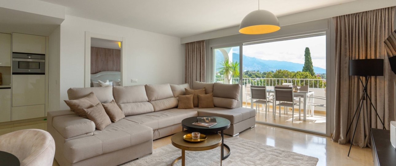 Resale - apartment - Marbella - Nueva Andalucía