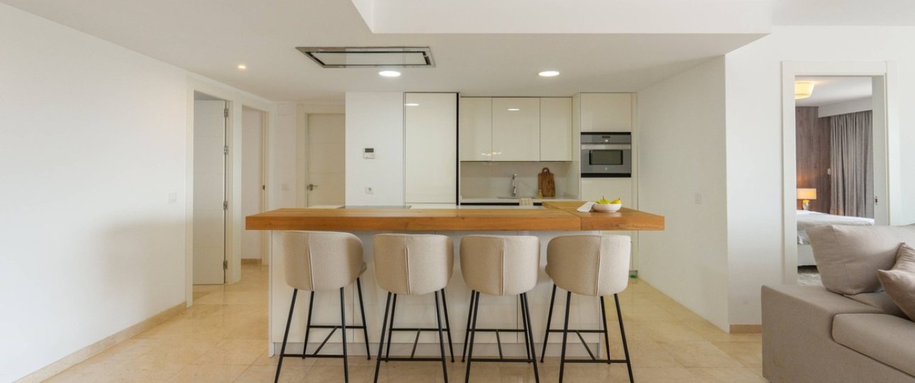 Resale - apartment - Marbella - Nueva Andalucía